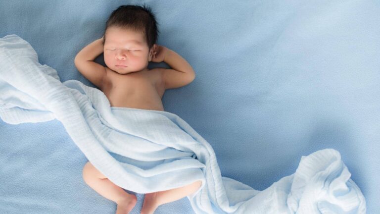 I never knew this is the best sleeping position for an infant!