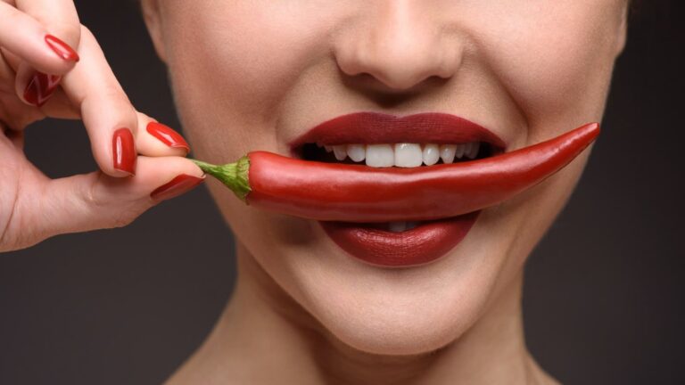 Side effects of chili: 5 signs of eating too much red chili