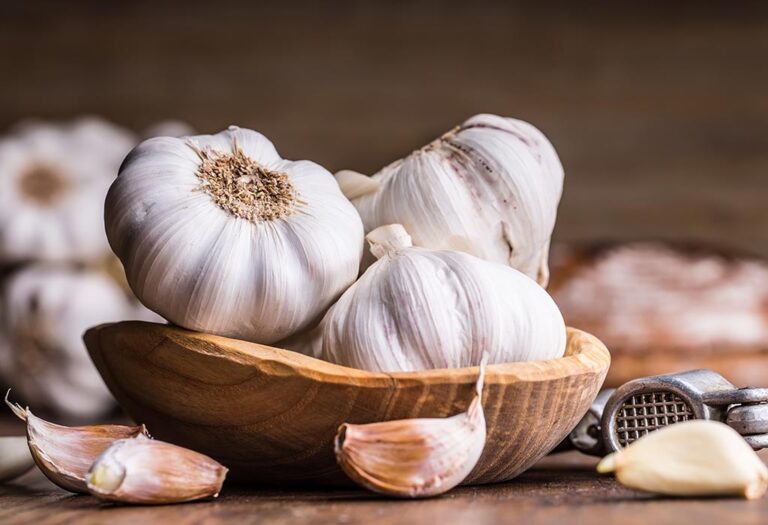 How Does Garlic Affect Blood Pressure?