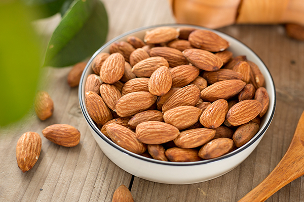 Most Amazing Benefits of Eating Almond