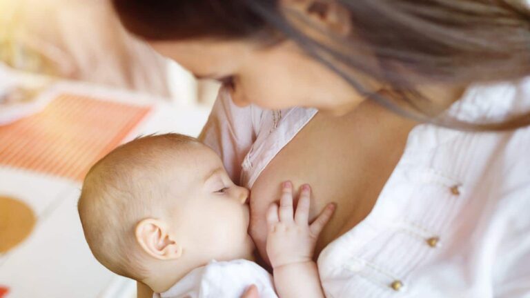 Breastfeeding is possible after breast reduction