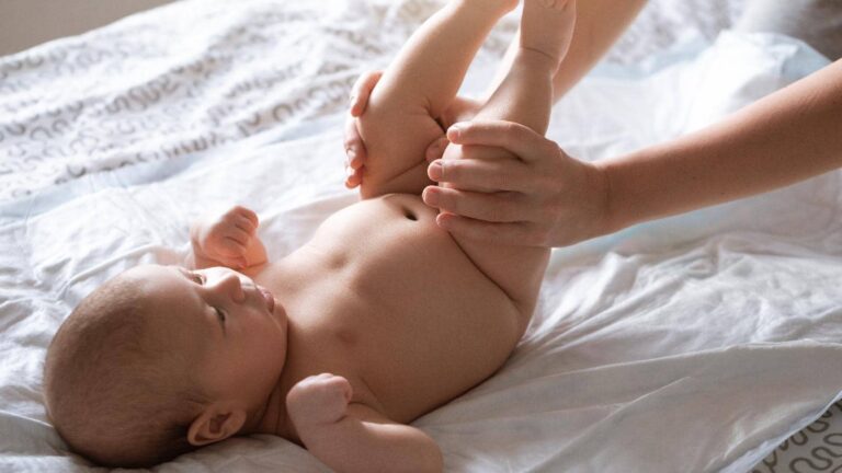 Signs you have gassy baby and how to provide relief