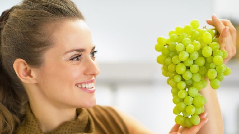 Grapes can protect your skin from harmful UV rays, says study