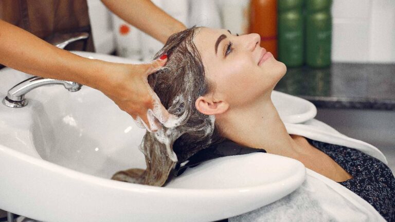 Hair care treatments people with migraine should avoid