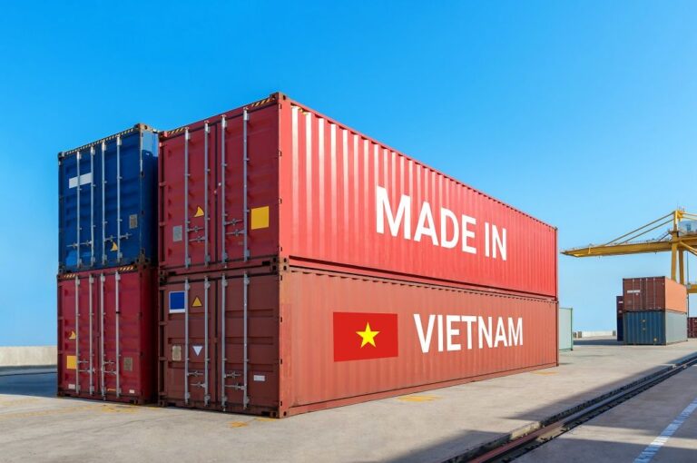 Vietnam govt to boost competitiveness of logistics industry