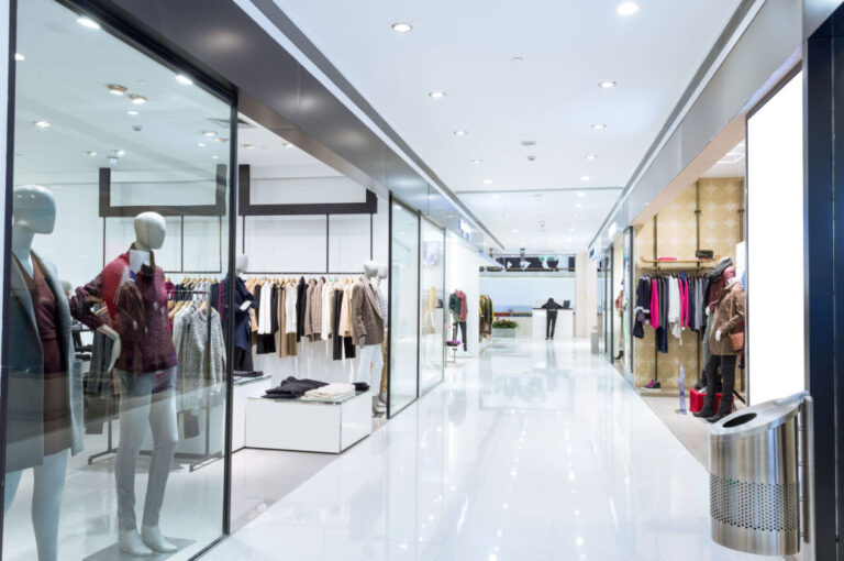 Vietnam’s retail market expected to recover in 2023