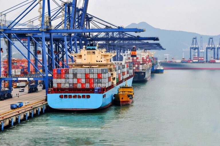 China’s waterway freight volume jumps 4.3% YoY in Jan-Nov 2022