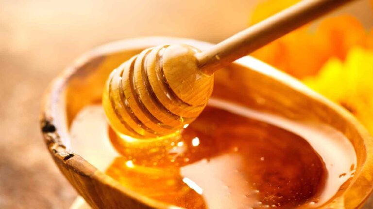 Honey and diabetes: A healthy combination or a dangerous one?