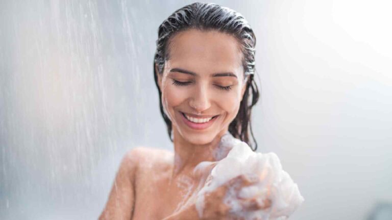 Shower mistakes which can ruin your skin and hair