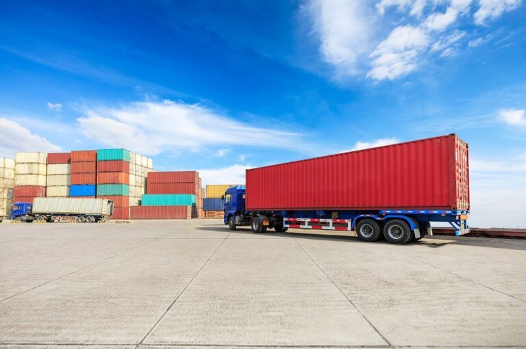 China’s land-sea trade corridor cargo volume rises sharply in Jan 2023