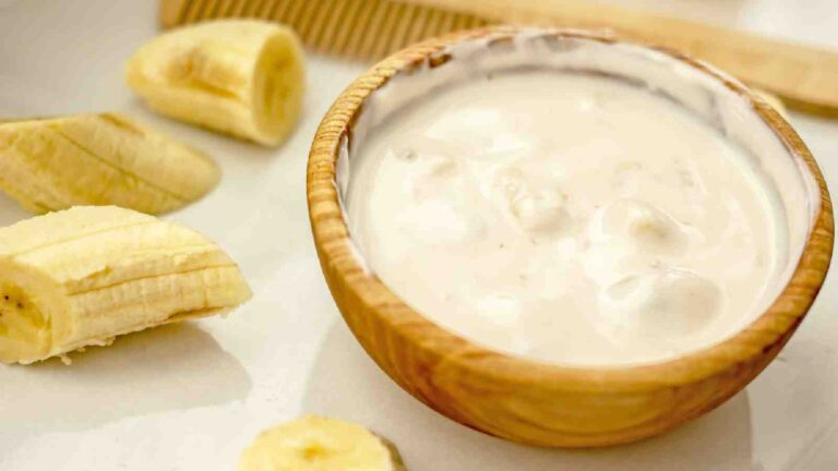 Combat hair loss with banana, know how to use it