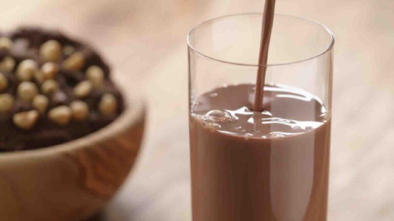Chocolate milk after workout may help in recovery