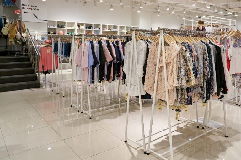 India’s fashion retail entities to grow 45% YoY in FY2023: ICRA