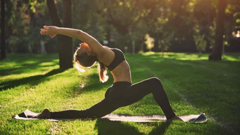 Doing yoga outdoors: Good or bad amid air pollution?
